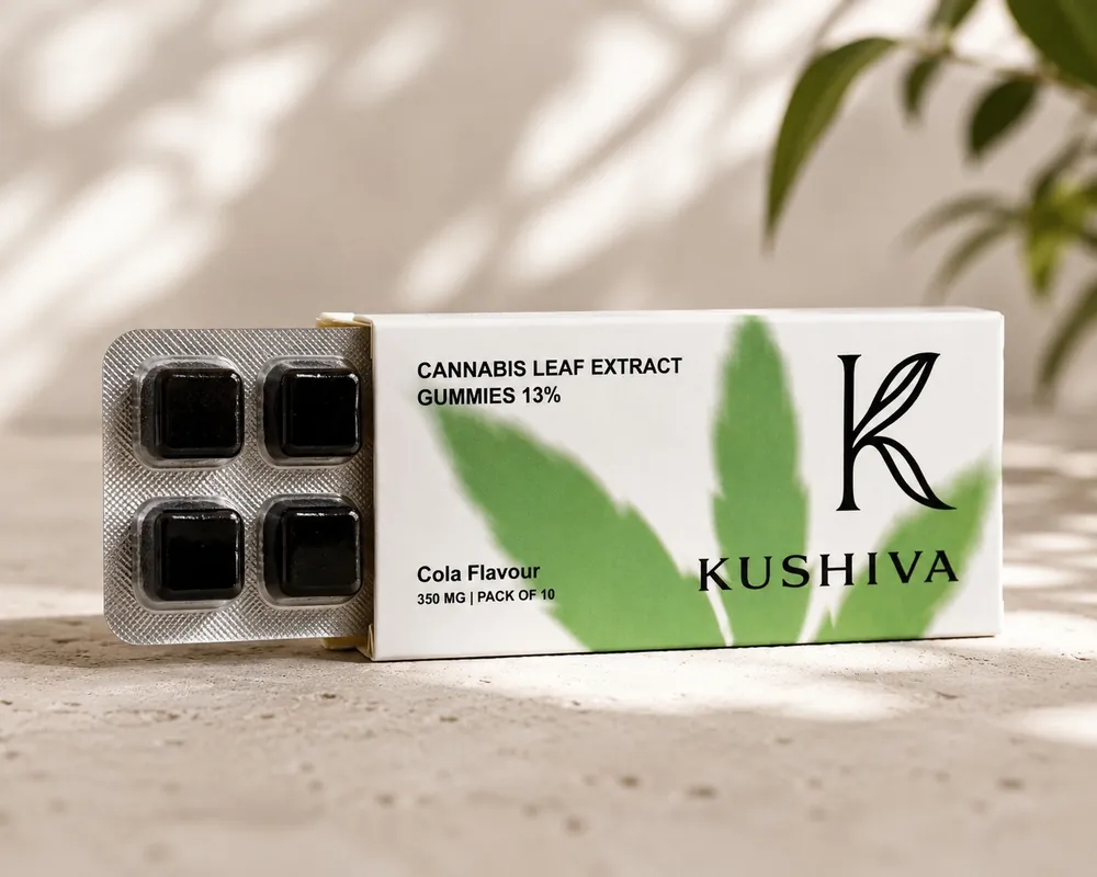 Kushiva cannabis leaf extract gummies box with blister pack, cola flavour